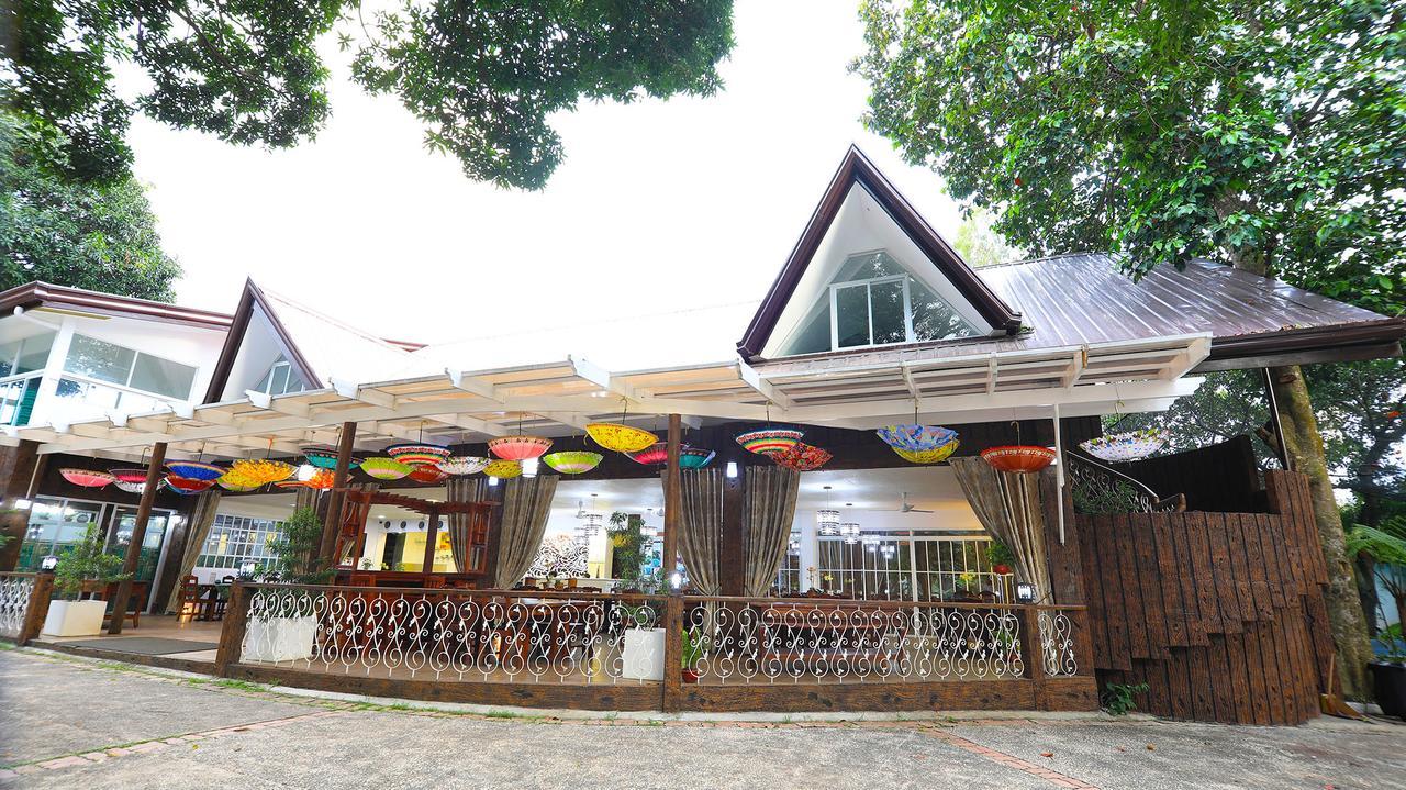 Luljetta'S Place Garden Suites 安蒂波洛 外观 照片