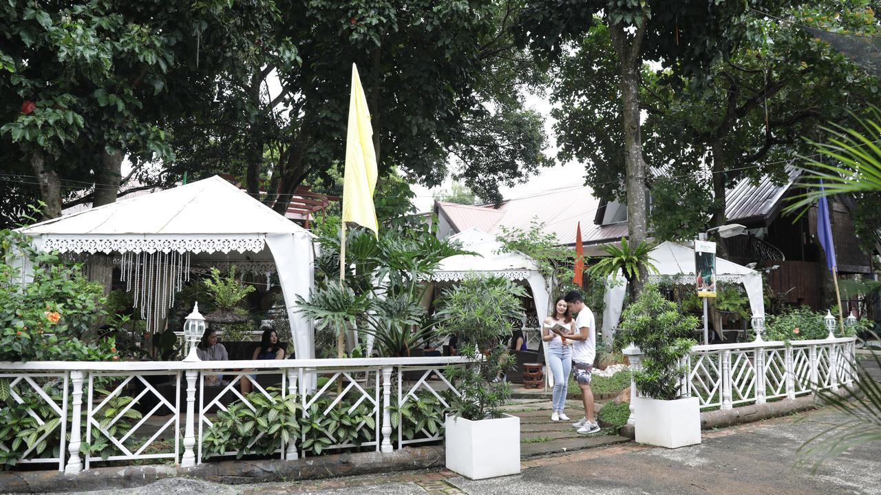 Luljetta'S Place Garden Suites 安蒂波洛 外观 照片